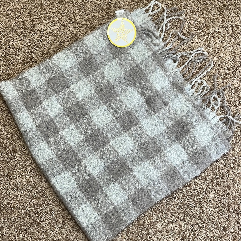 🌸 3 for $20/NWOT Womens Blanket Sweater